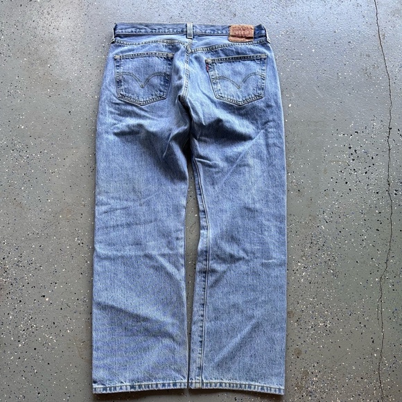 Levi Strauss Co Jeans Mens Size W32 L30 Light Wash Straight Leg 90s Vintage 501 - Picture 1 of 5